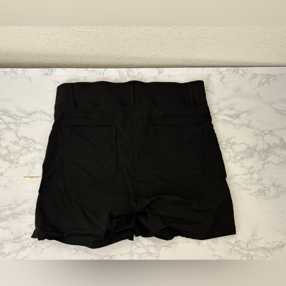 Retrology Flat Front Comfort Dress Shorts Sz 12 Black Double Button Stretch - Picture 2 of 4